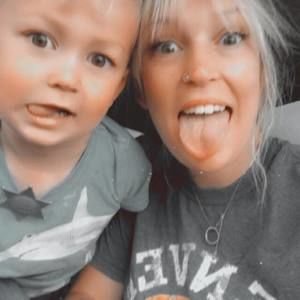 Meet your Posher, Clare